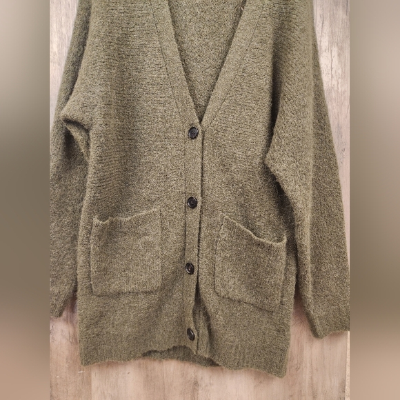 Rails Oslo Cartigan Button Up Wool Alpaca Blend in Olive Size Small - Picture 4 of 11